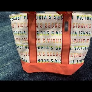 Brand new with tags victoria secret beach tote